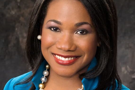 Samica Knight