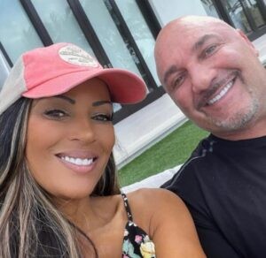 Jay Glazer, Bio-Wiki, Age, Height, Wife, Salary, Net Worth, Twitter, Book