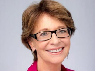 Elizabeth Palmer